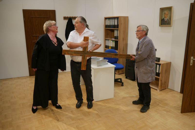 Do fehlt bloß no de Bischof: Tine Menzel, Michael Baum, Joachim Pfaff